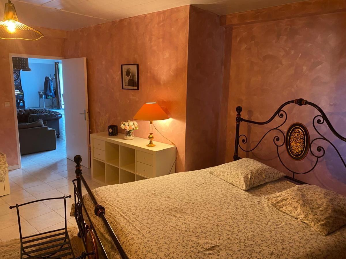 Gite Du Cirque Chalons en Champagne Ngoại thất bức ảnh